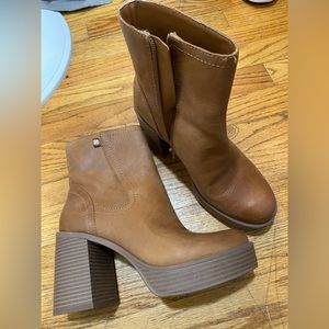 Lucky Brand Olliner Boot Size 7